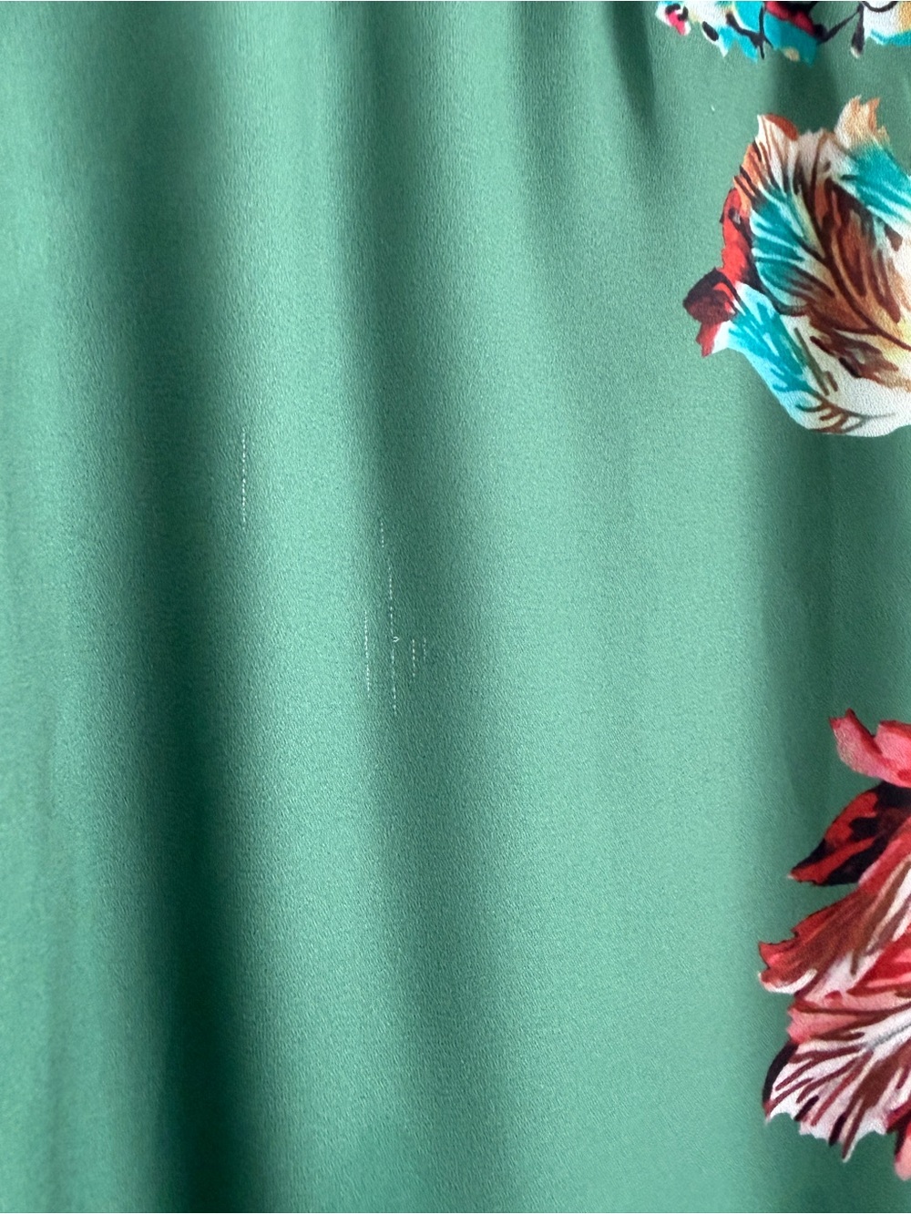Off-Shoulder Floral Blouse - Green - Picture 8 of 8